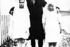 069: l-r Rose Reddy, Rose Dunphy, Mollie McCarthy. (circa 1928)  - Rose daughter of John Reddy &amp;amp; Vera Dunphy; Rose daughter of Patrick Dunphy &amp;amp;  Anastasia Fitzgerald McCarthy; Mollie daughter of James McCarthy &amp;amp; Julia Reddy.